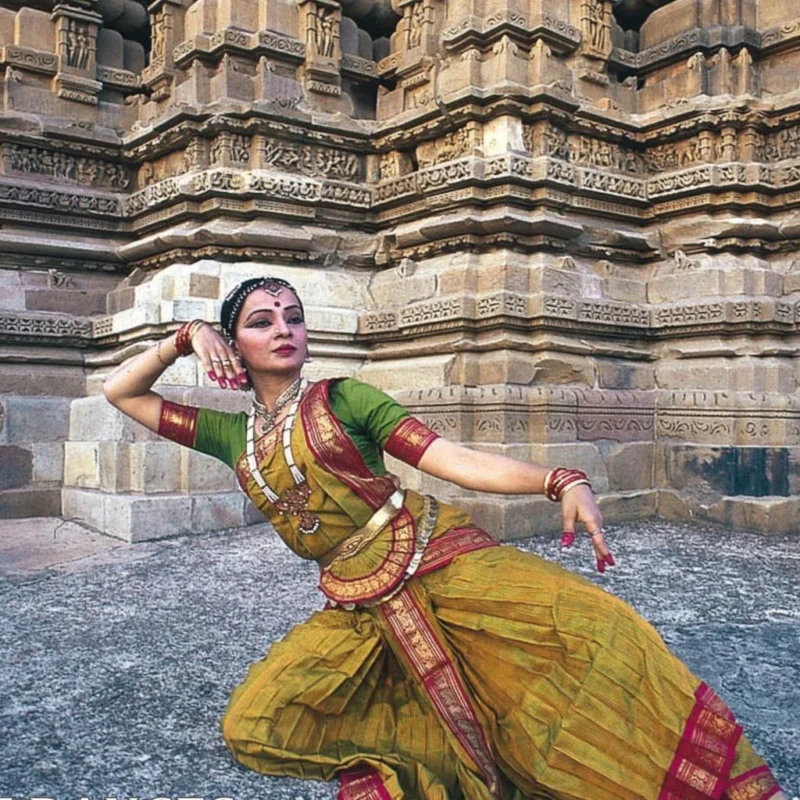 KHAJURAHO-04-scaled-e1706874436388-1024x1024